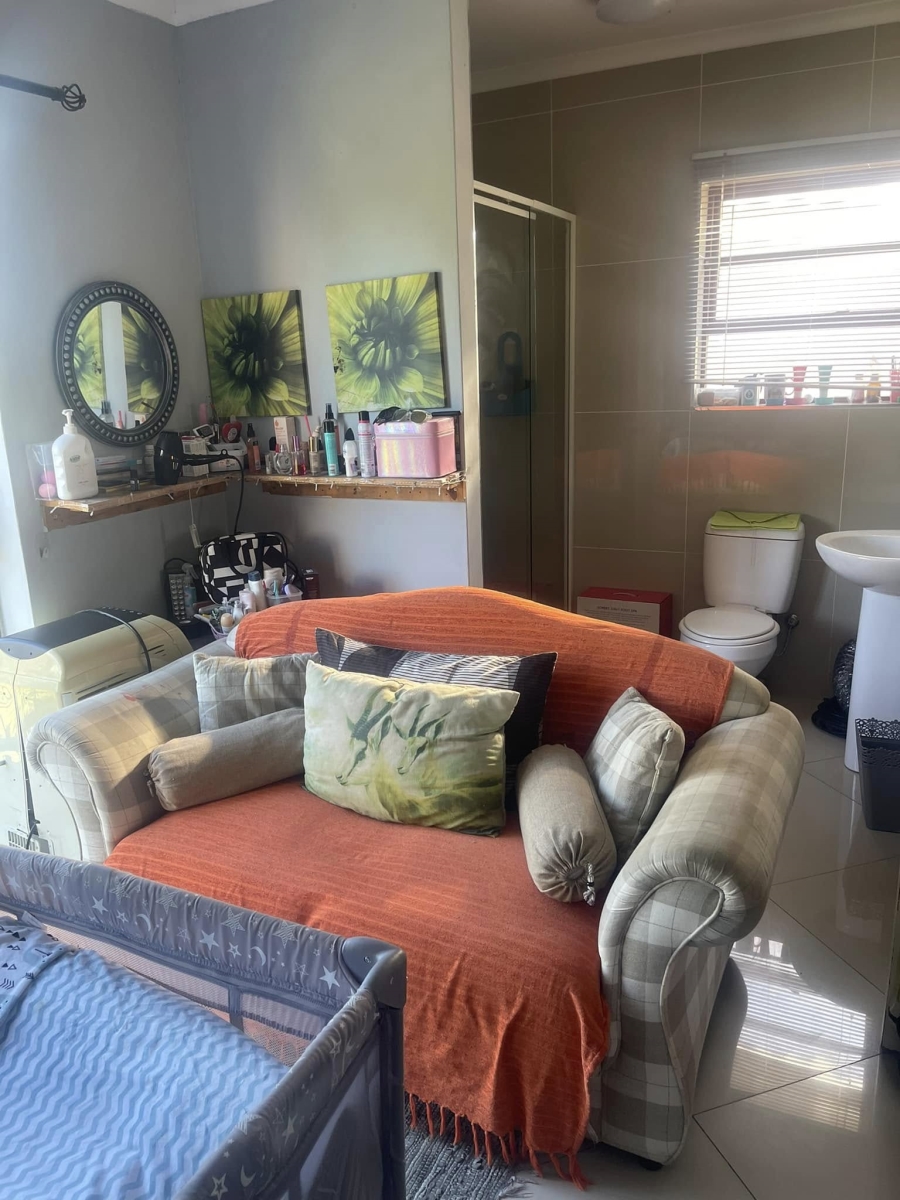 3 Bedroom Property for Sale in Brentwood Park Eastern Cape